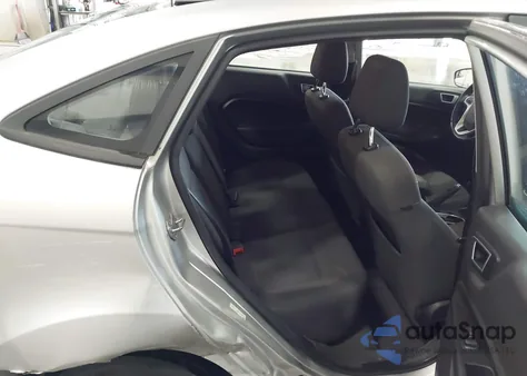 2016 Ford Fiesta Se z USA, uszkodzony, nr VIN 3FADP4BJ0GM104947